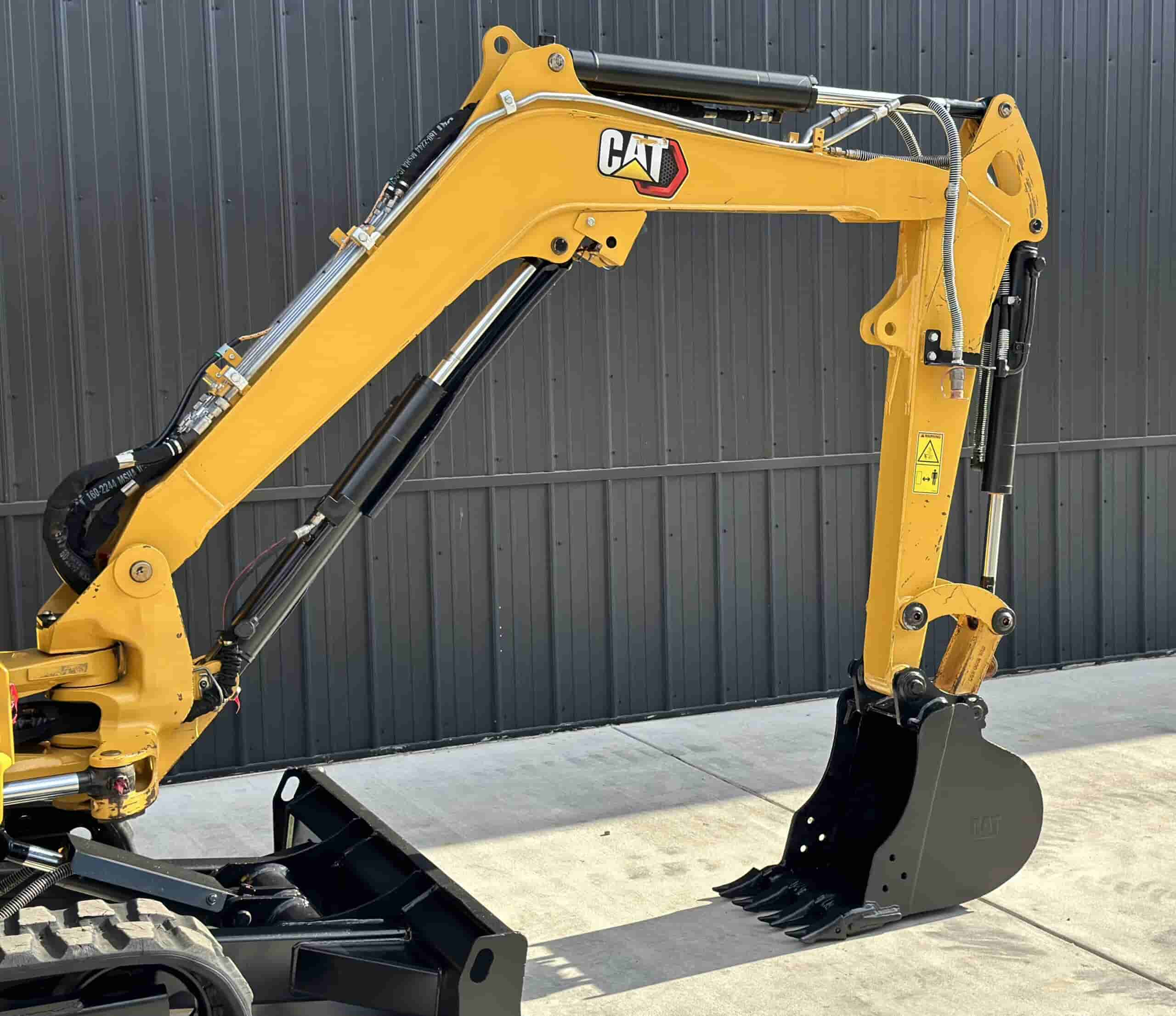 2020 CAT 303E
